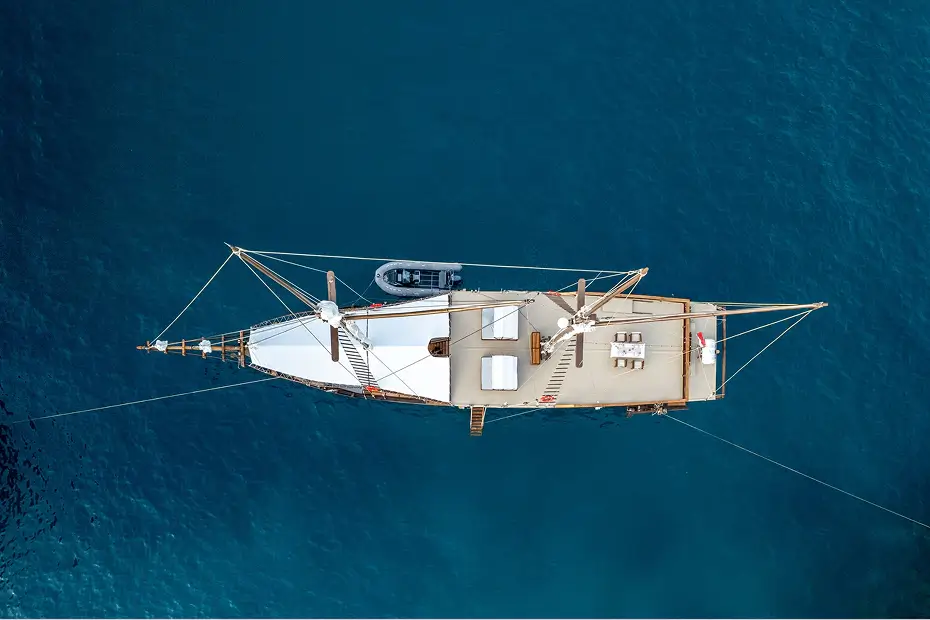 Dewata - Fleet Exterior - 04